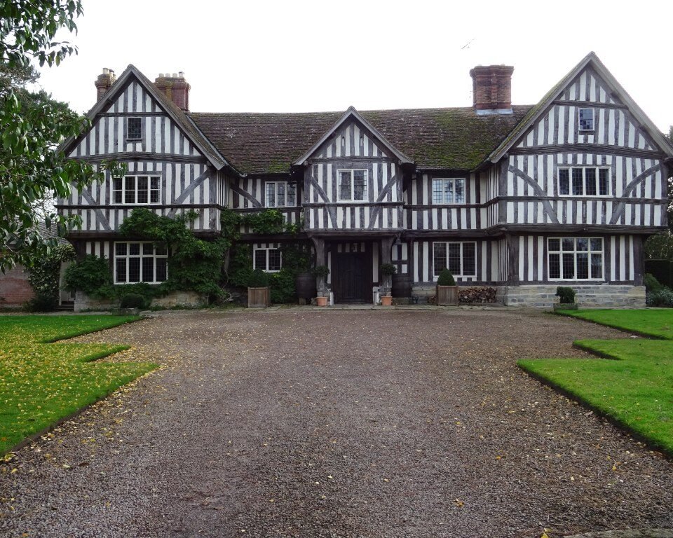 ASHLEWORTH MANOR