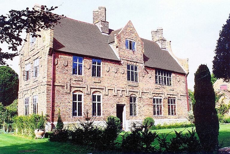 ASLACKBY MANOR