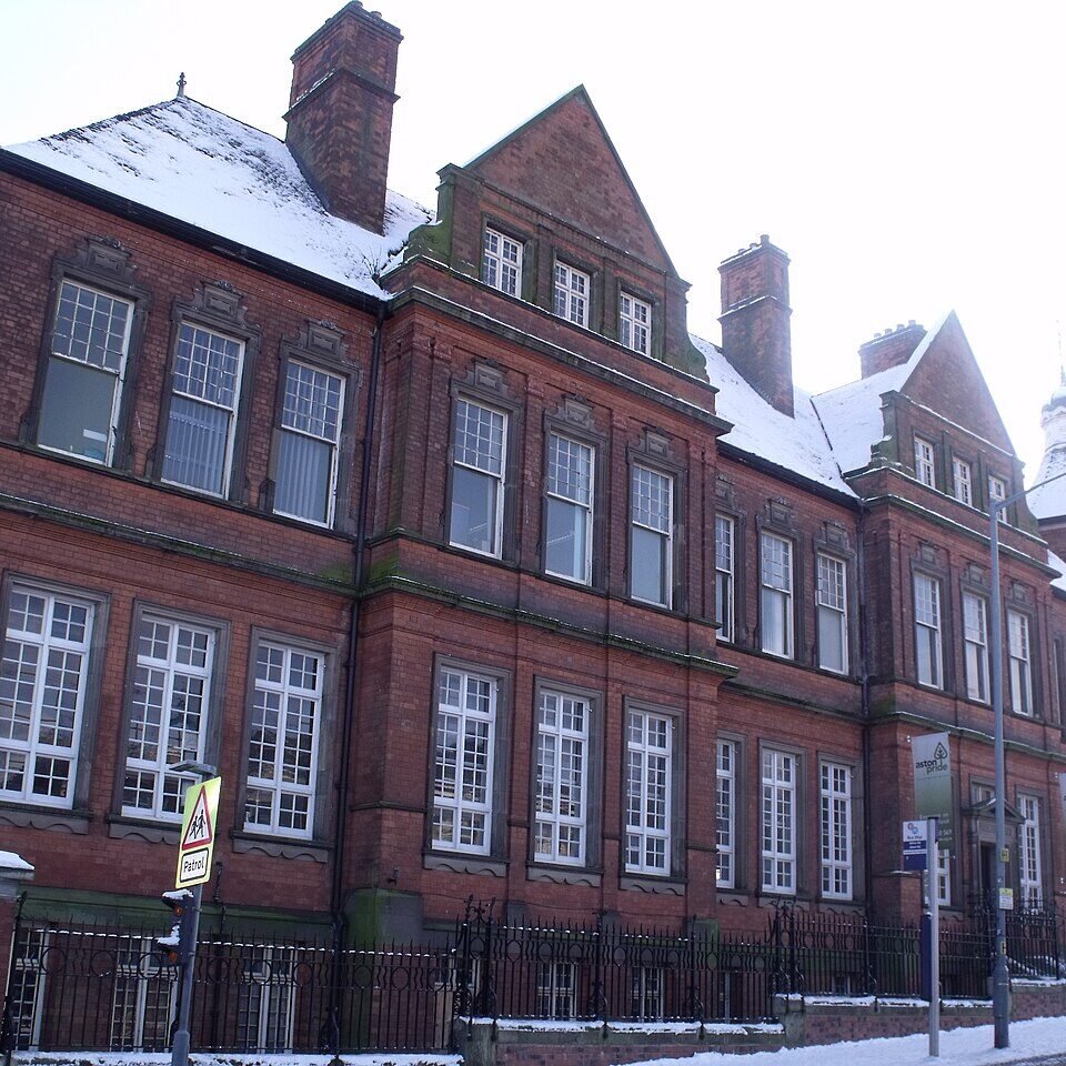 ASTON MANOR