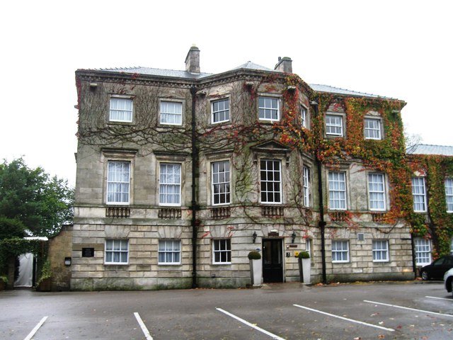 AUGHTON MANOR