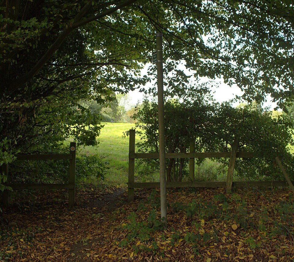 AYOT ST PETER MANOR