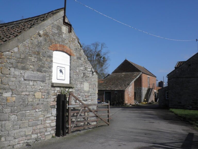 BADGWORTH MANOR