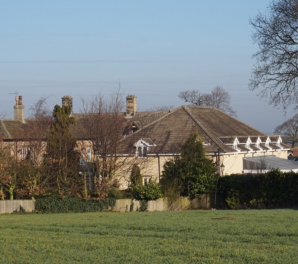 BADSWORTH MANOR