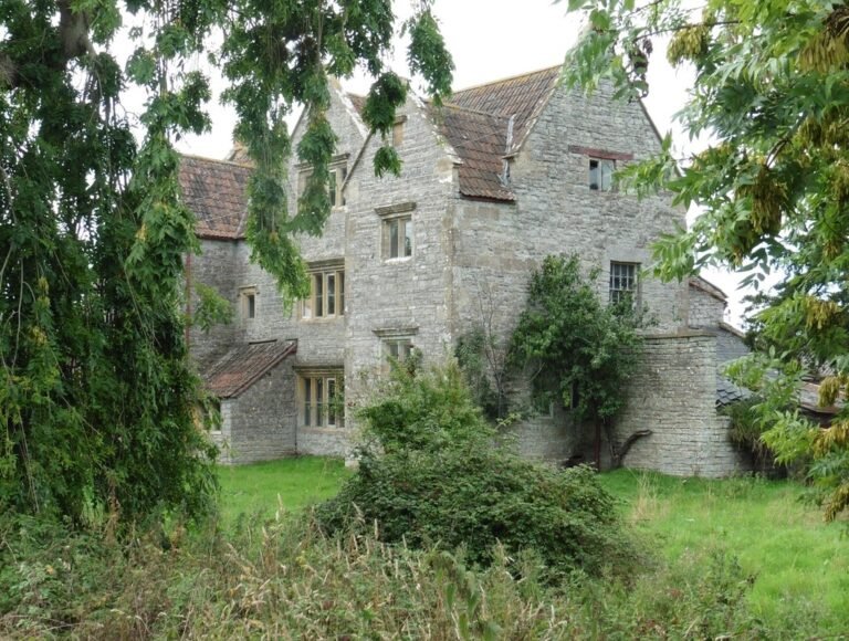 BALTONSBOROUGH MANOR