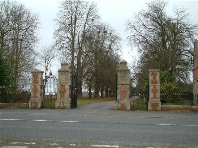 BARCOTE MANOR