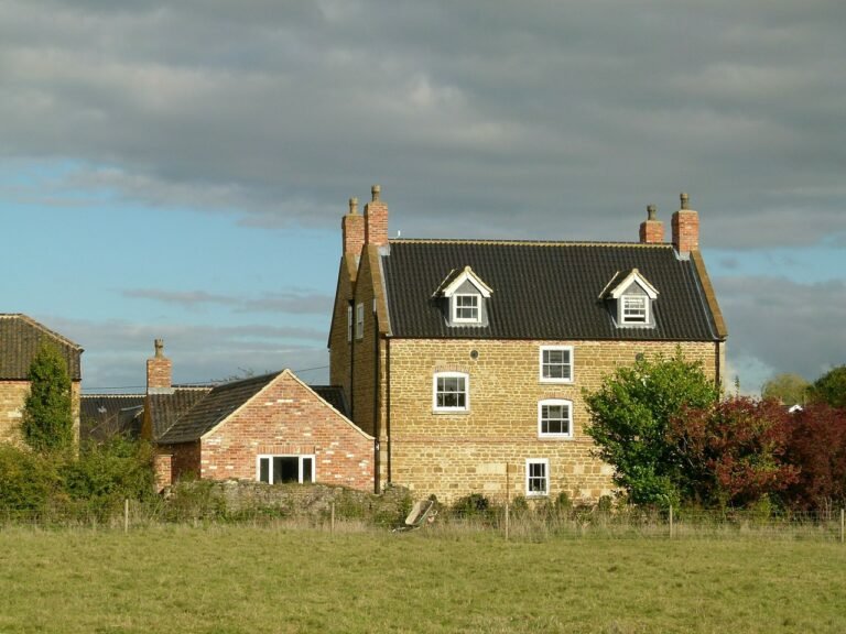 BARKESTONE MANOR
