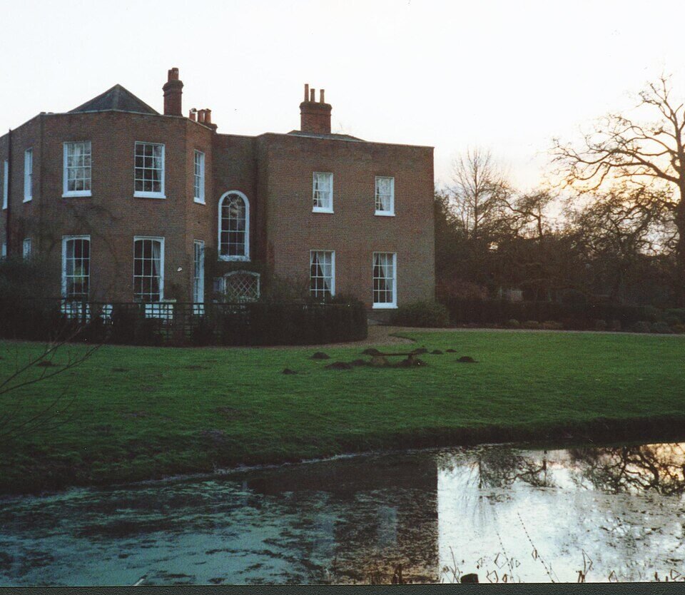 BARKHAM MANOR
