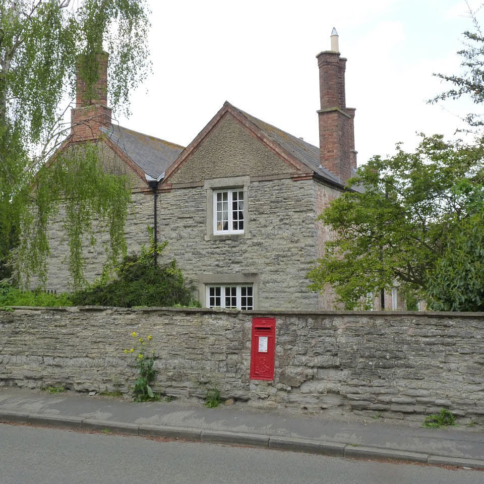 BARNSTONE MANOR
