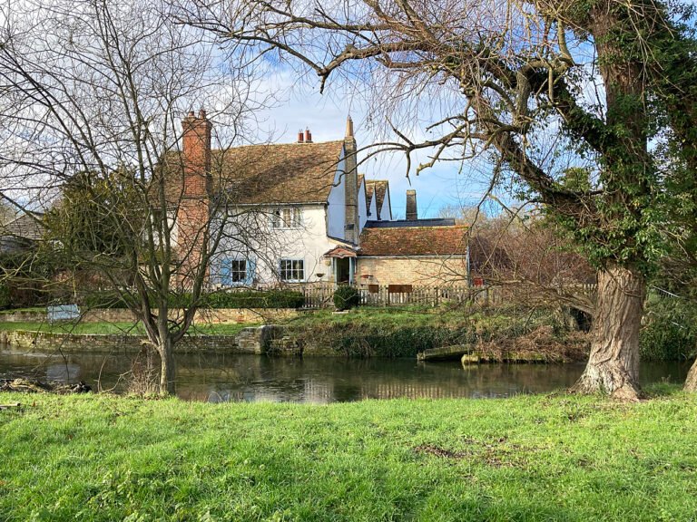 BARTON MANOR