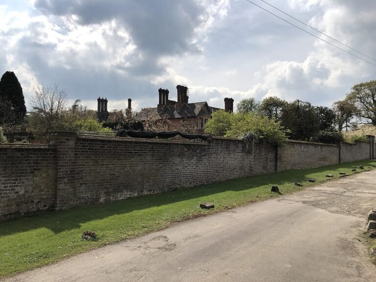 BAYNARDS MANOR