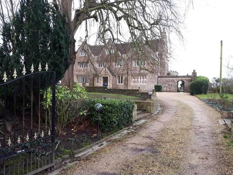 BECKINGTON MANOR