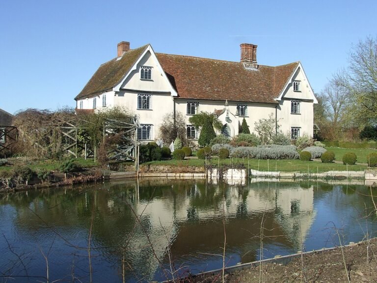 BEDFIELD MANOR