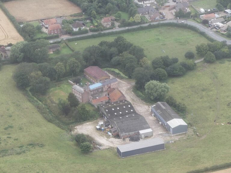 BEESBY MANOR