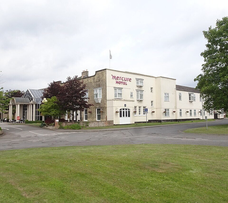 BELBROUGHTON MANOR