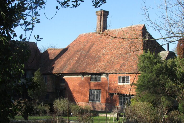 BENENDEN MANOR
