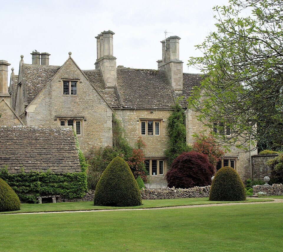 BIDDESTONE MANOR