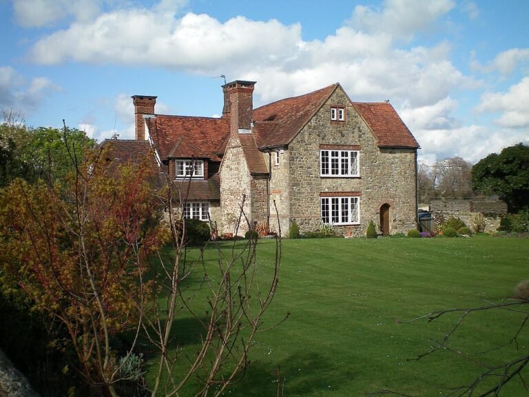 BIGNOR MANOR