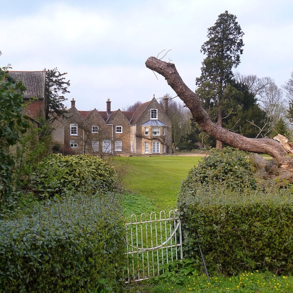 BILLINGBOROUGH MANOR