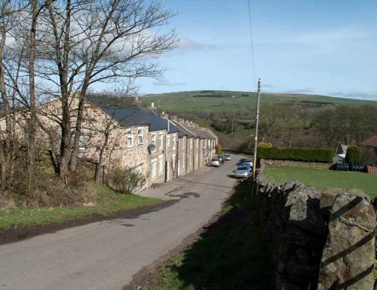 BISHOPLEY MANOR