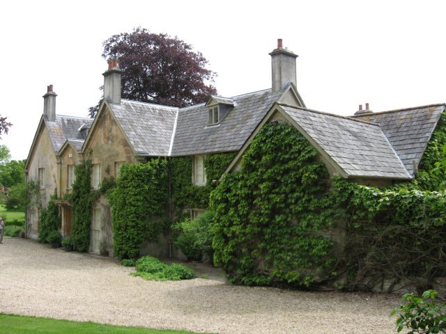 BLANDFORD FORUM MANOR
