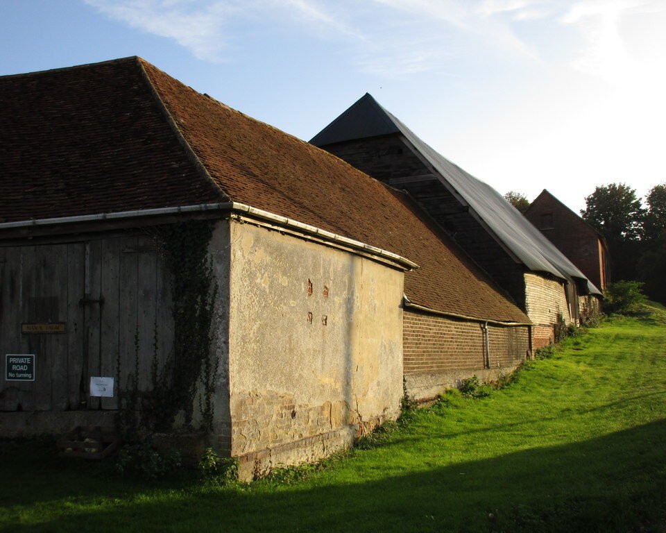 BOARHUNT MANOR
