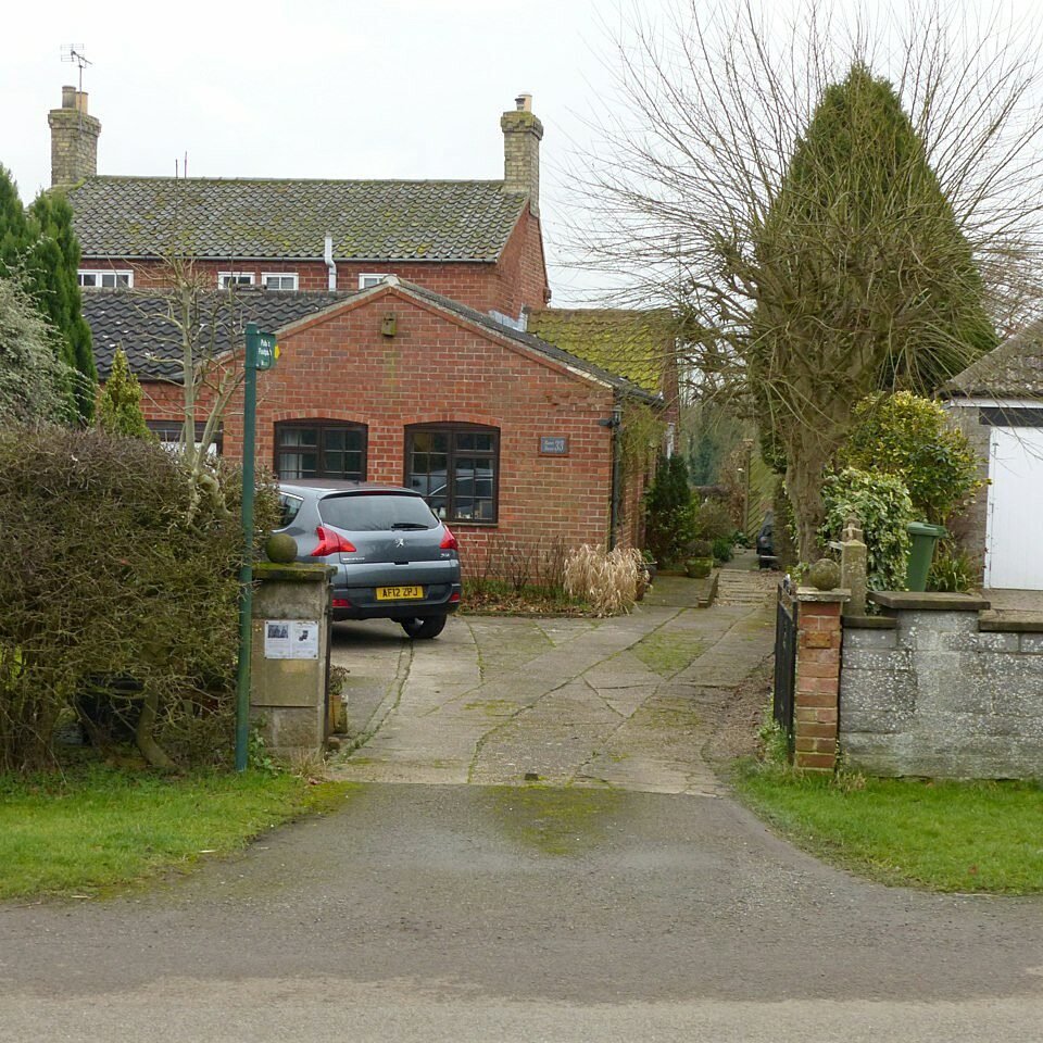 BOTTESFORD MANOR