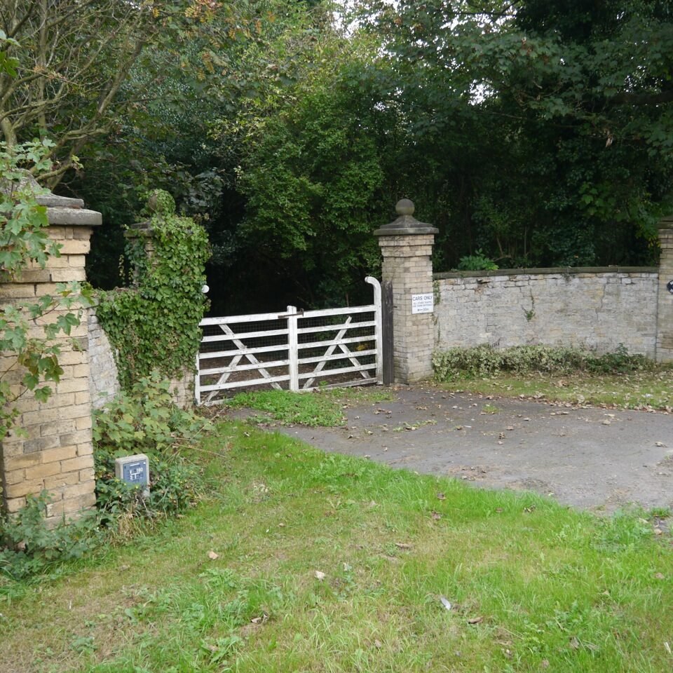 BRACEBRIDGE MANOR