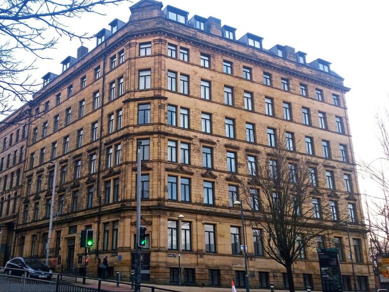 BRADFORD MANOR