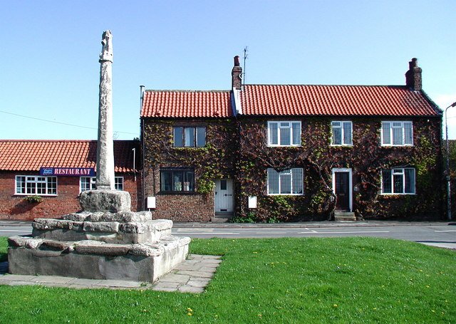 BRANDESBURTON MANOR