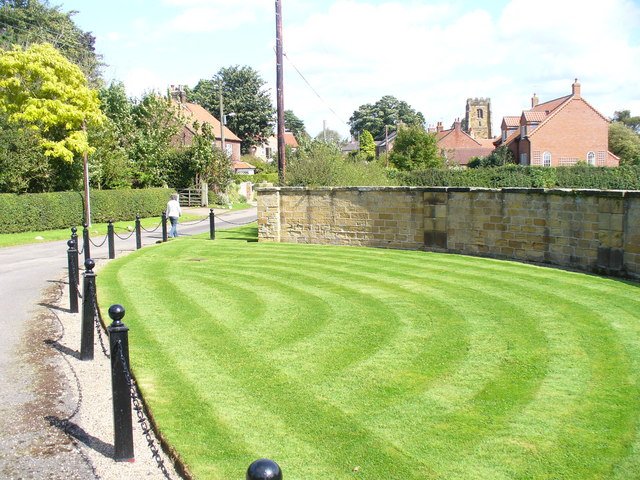BRECKENBROUGH MANOR
