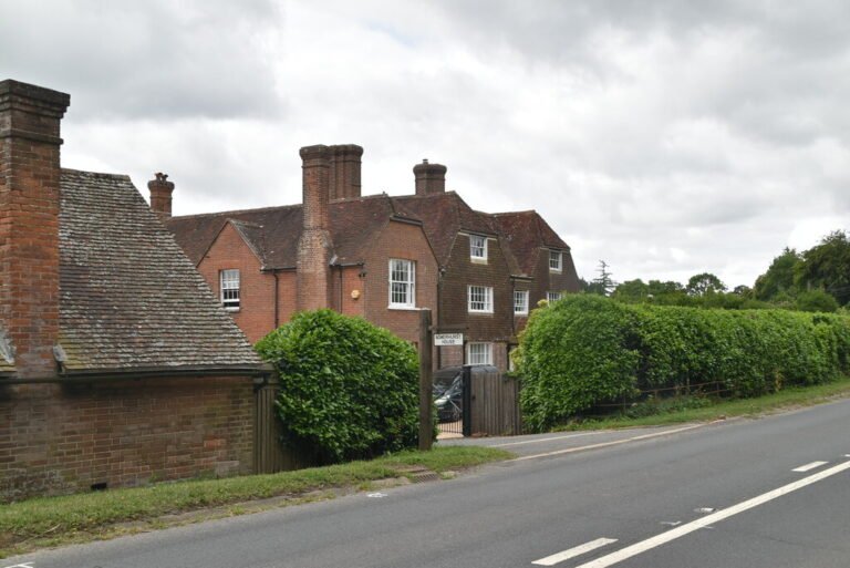 AGMERHURST MANOR