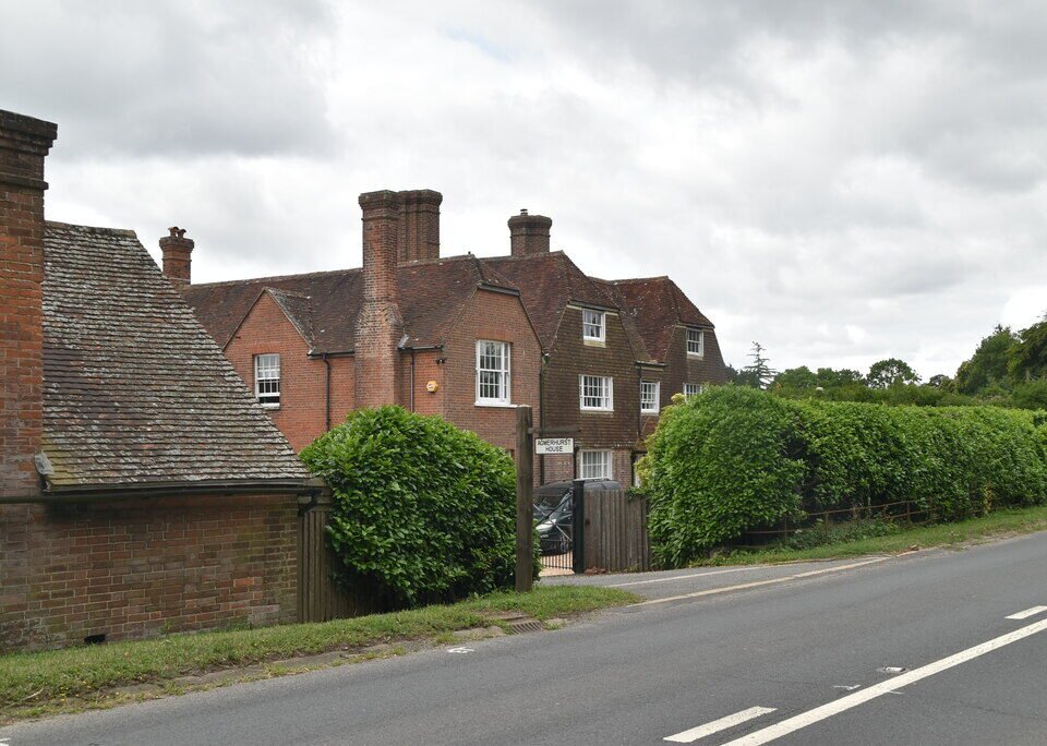 AGMERHURST MANOR