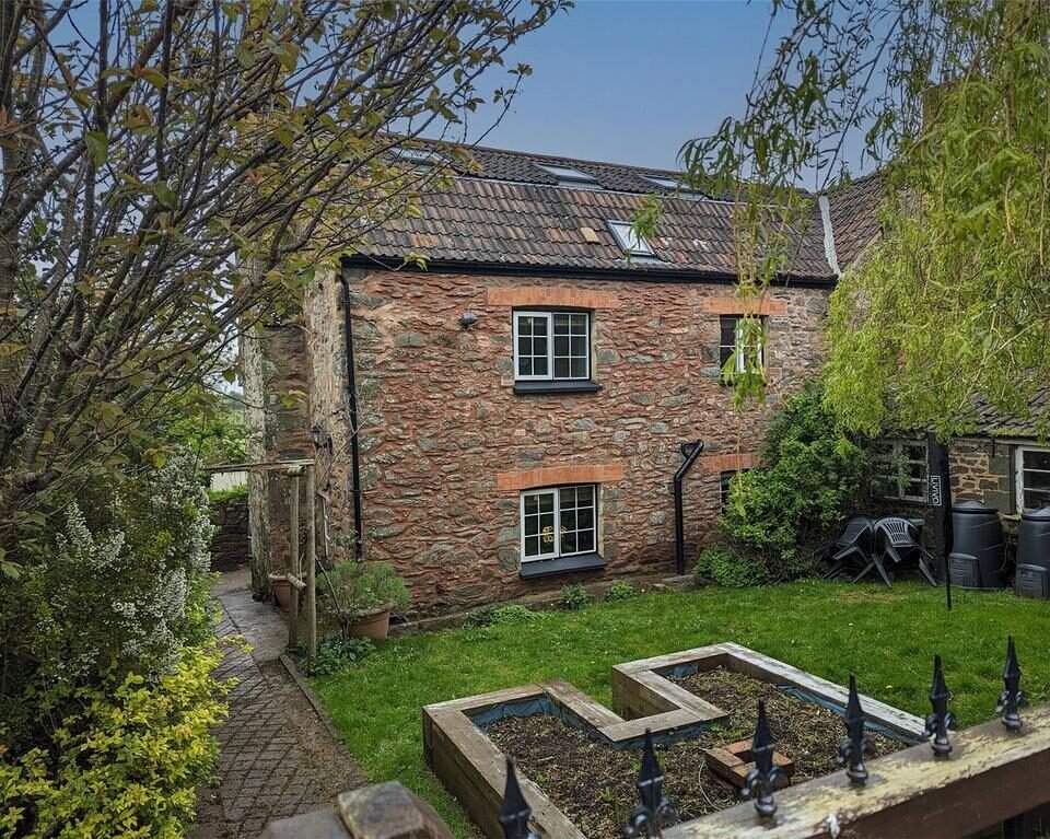 ALEY MANOR
