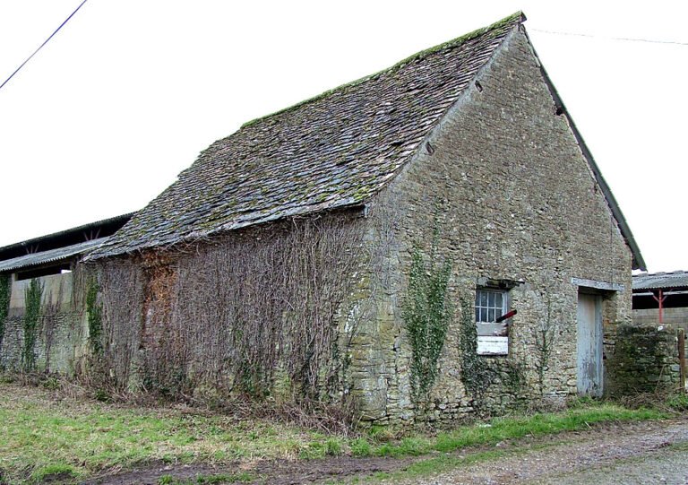 ALLINGTON MANOR