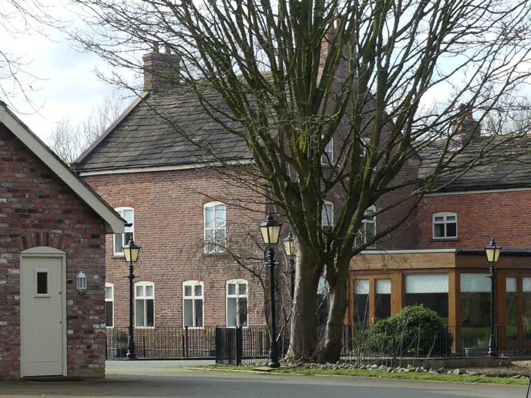 ALLOSTOCK MANOR