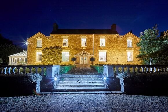 ALVINGTON MANOR